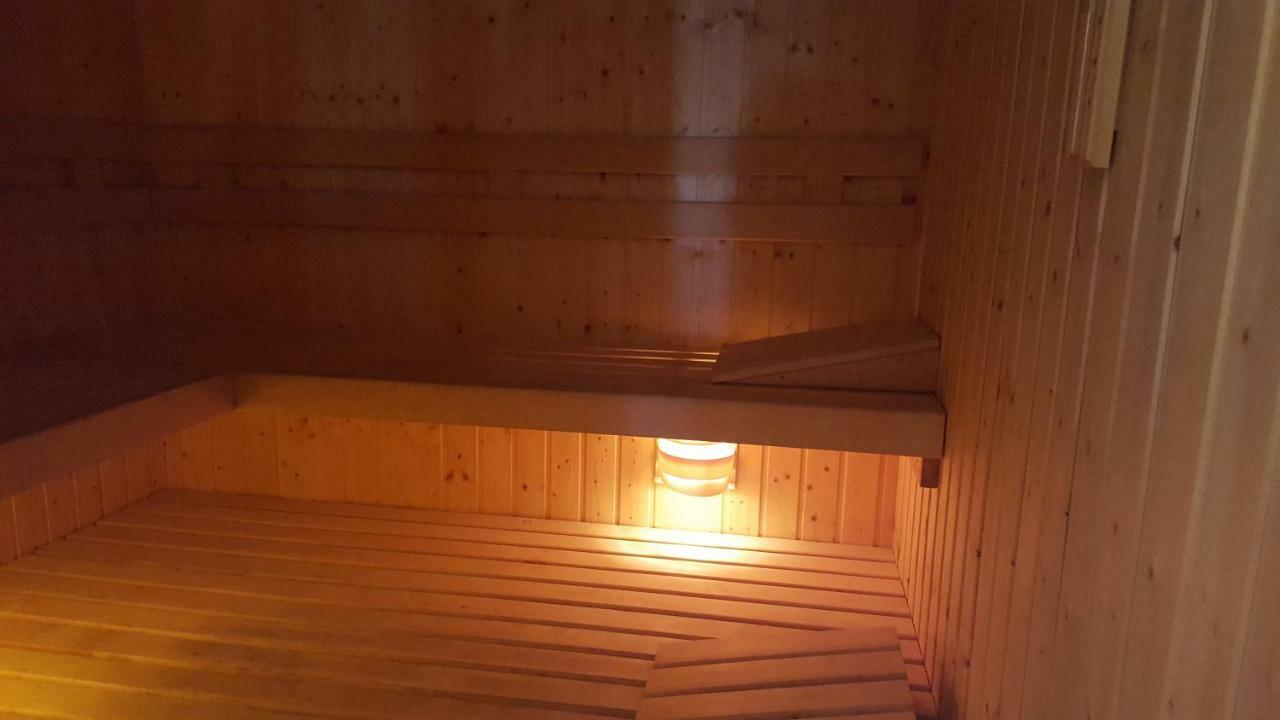 Dom Wakacyjny Z Basenem Dębki Exterior foto