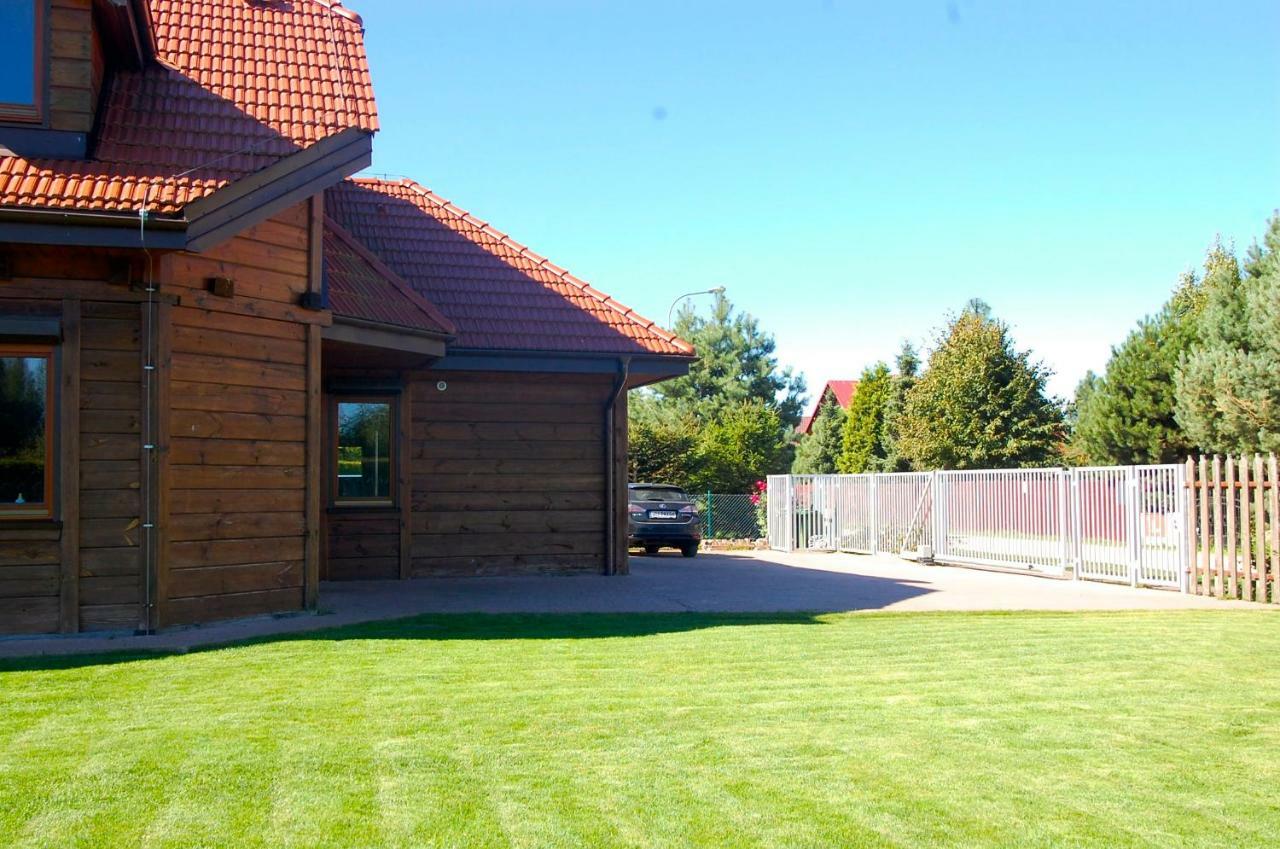 Dom Wakacyjny Z Basenem Dębki Exterior foto
